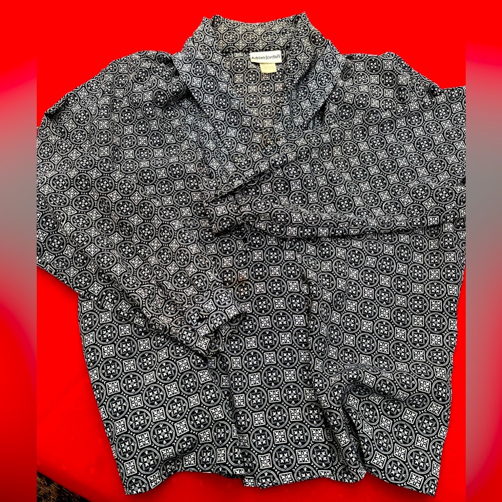 Adrian Jordan Vintage women’s top, size 16, good for XL